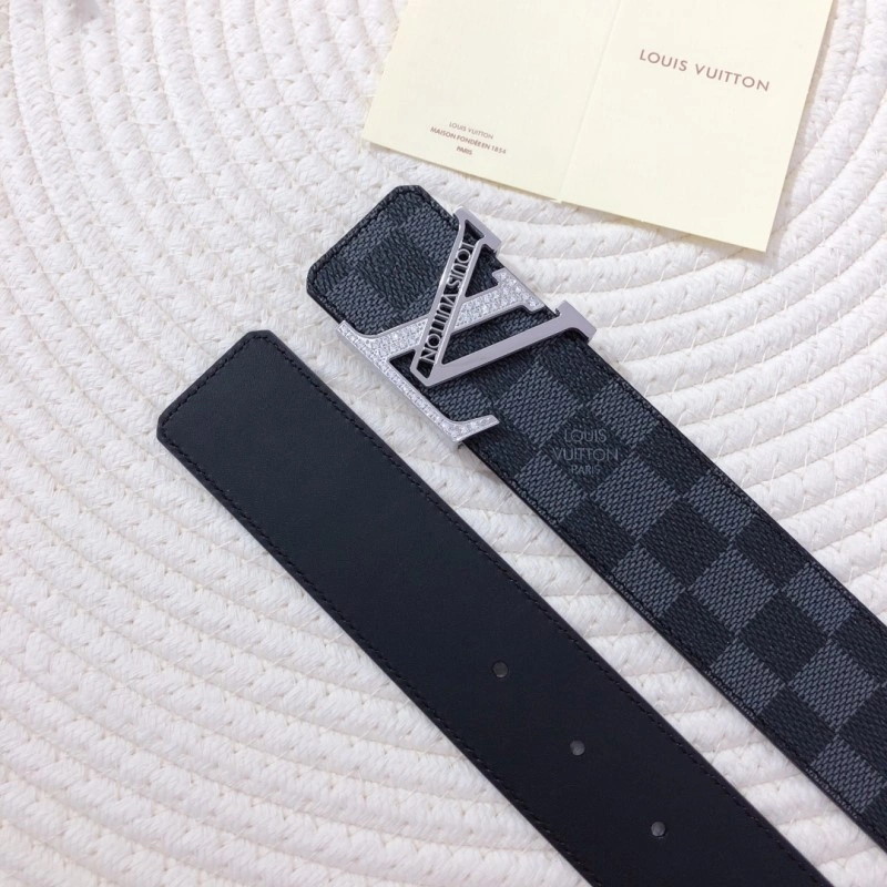 Breathable Louis Vuitton Belts 300833