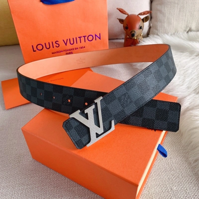 Louis Vuitton Belts Bold 300851