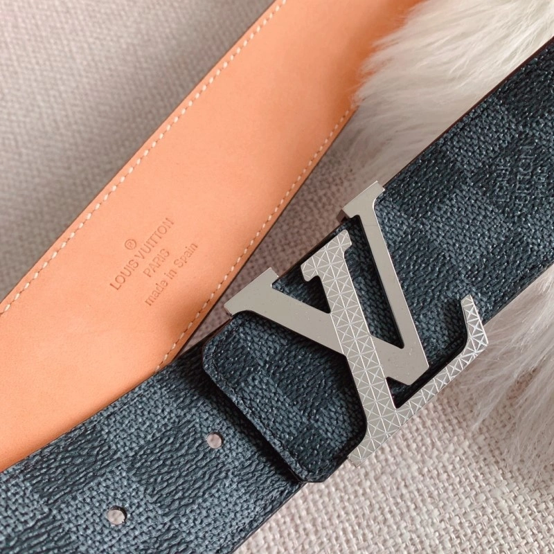 Louis Vuitton Belts Bold 300851
