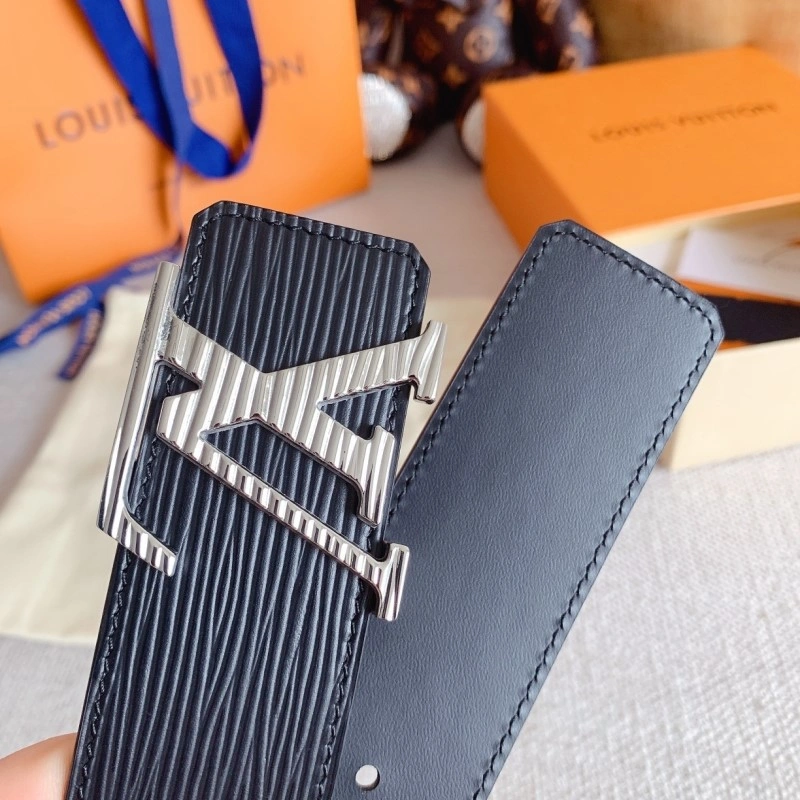 Louis Vuitton Belts Sporty 300826