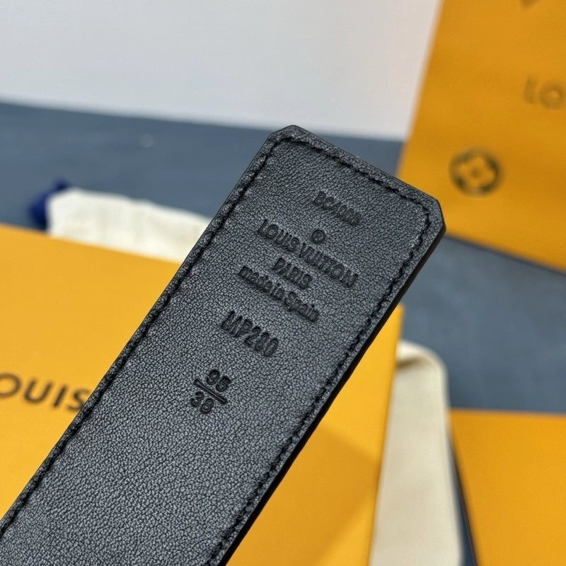 ComfortFit Louis Vuitton Belts 300857