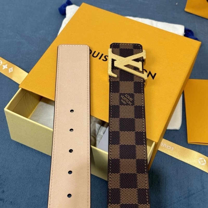 Louis Vuitton Belts Cozy 300841