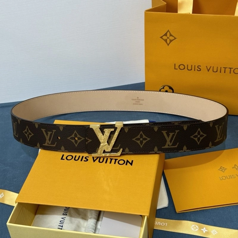 Effortless Louis Vuitton Belts 300853