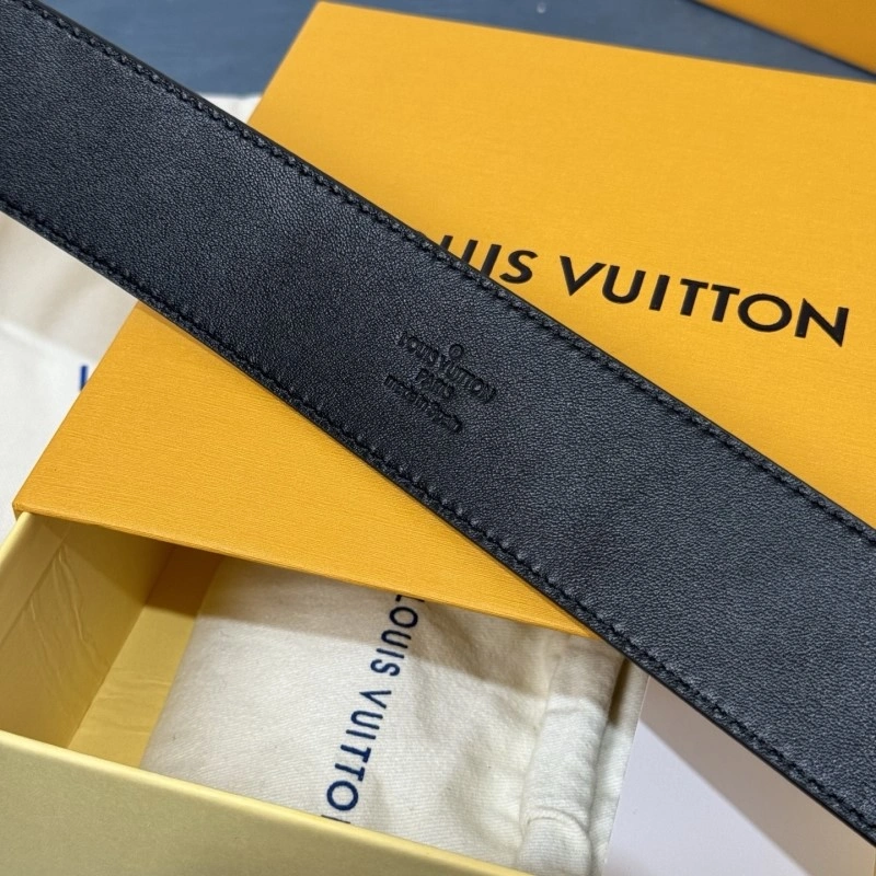 Stylish Louis Vuitton Belts 300845
