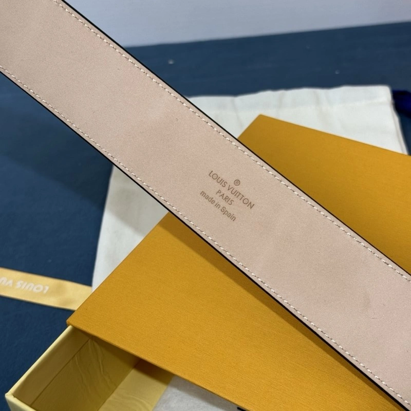 Louis Vuitton Belts Compact 300848