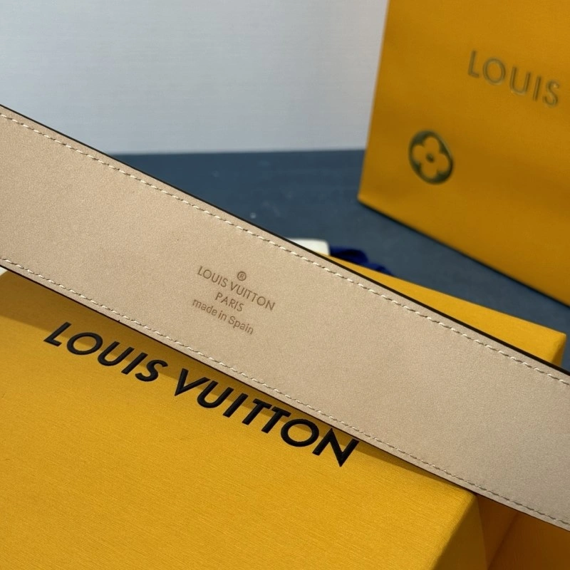 Louis Vuitton Belts FashionForward 300844
