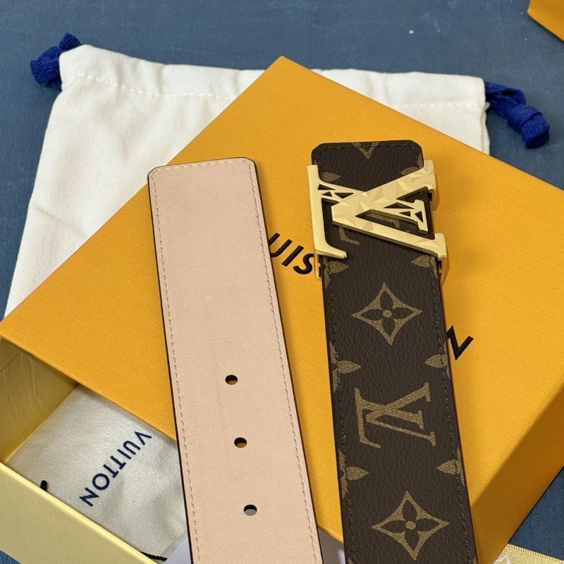 Louis Vuitton Belts FashionForward 300844