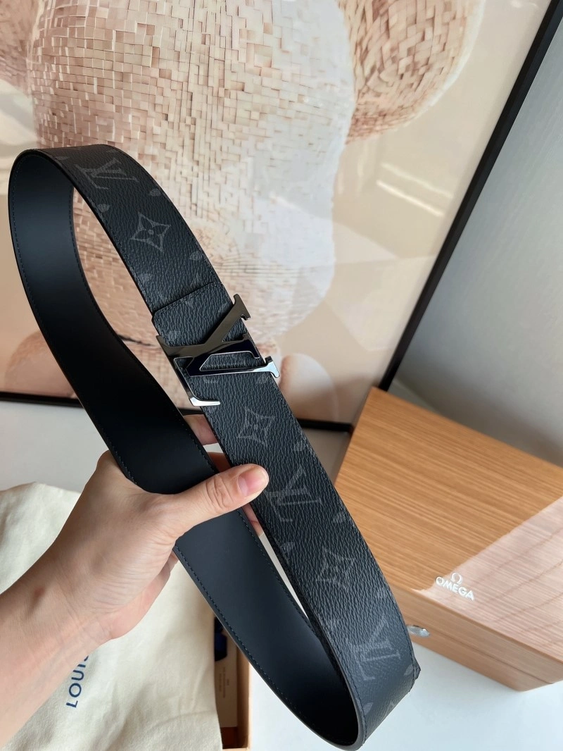 FashionForward Louis Vuitton Belts 300843