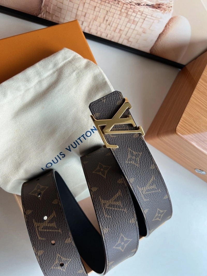 Louis Vuitton Belts UrbanStyle 300825