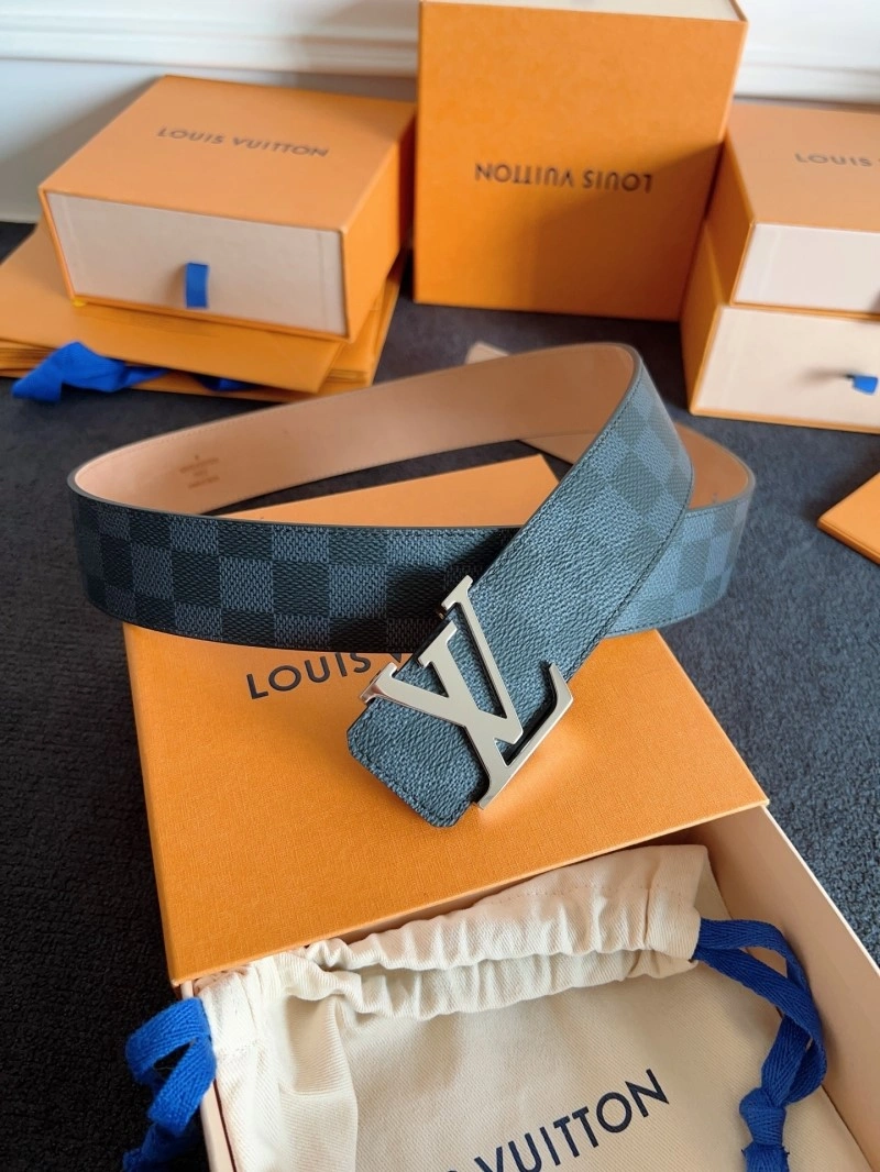 WaterResistant Louis Vuitton Belts 300828