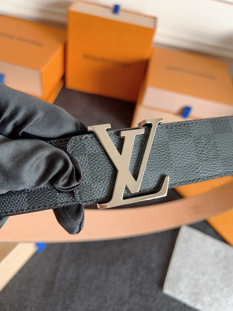 WaterResistant Louis Vuitton Belts 300828