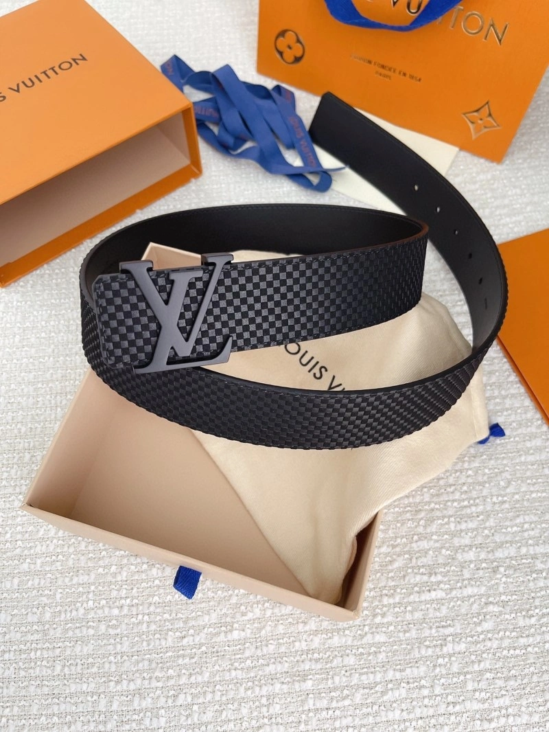 Neat Louis Vuitton Belts 300818
