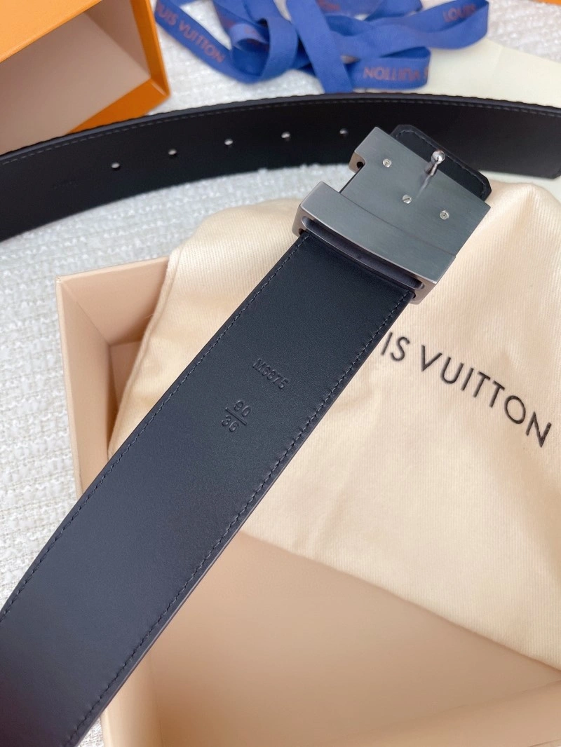 Louis Vuitton Belts Versatile 300816