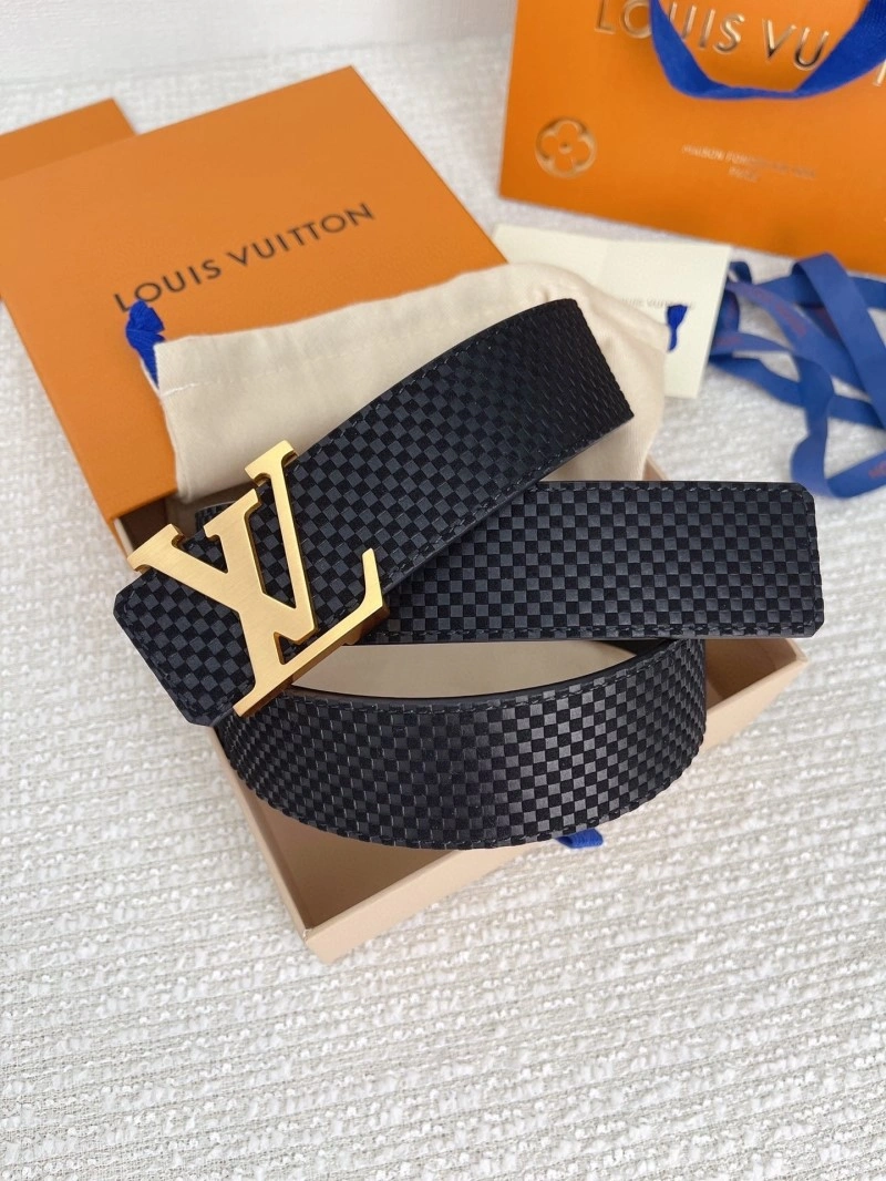 Unique Louis Vuitton Belts 300815