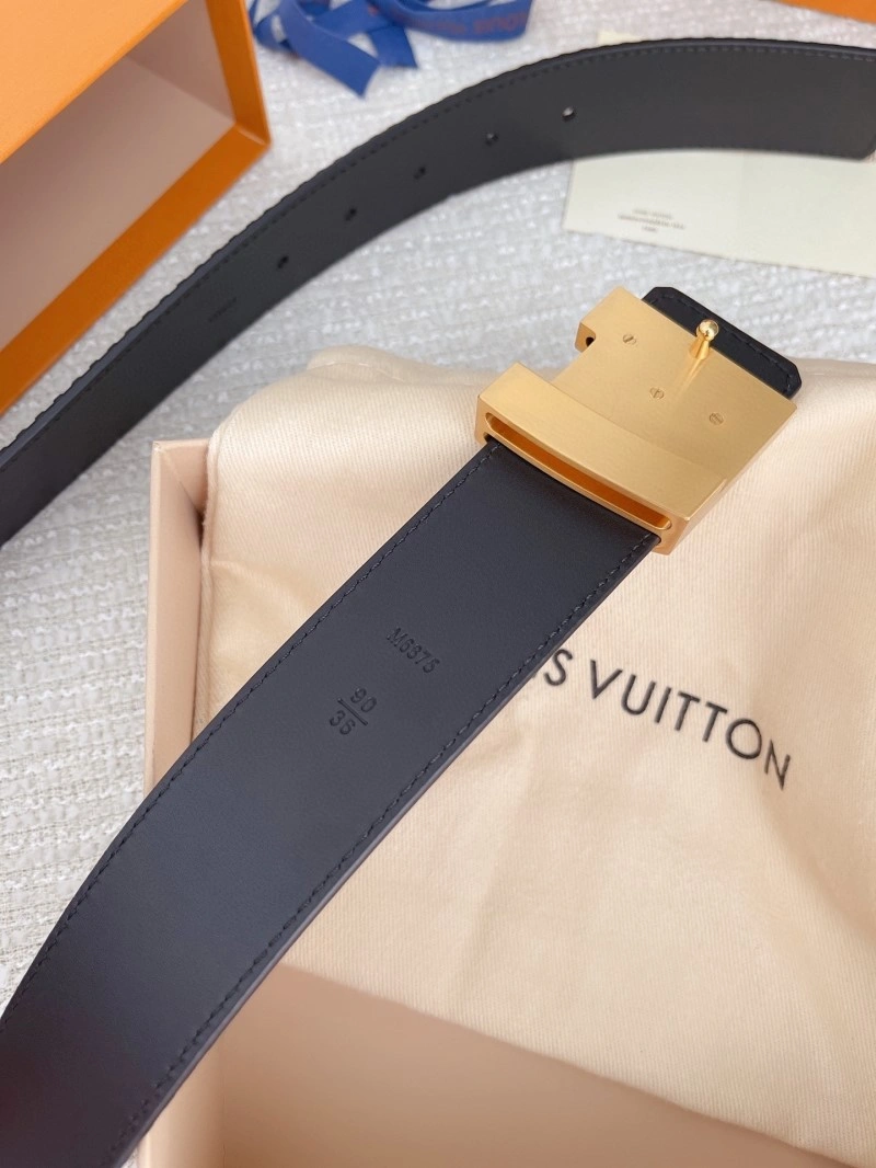 Unique Louis Vuitton Belts 300815