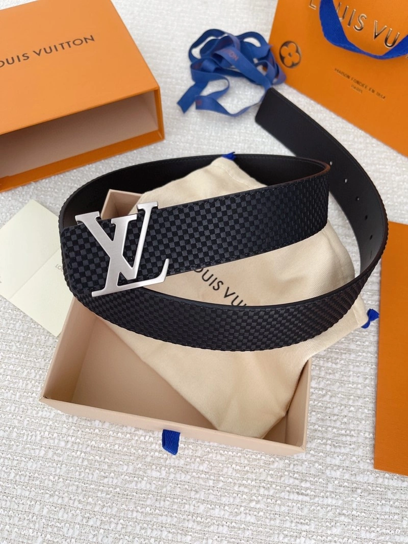 Louis Vuitton Belts TravelReady 300802