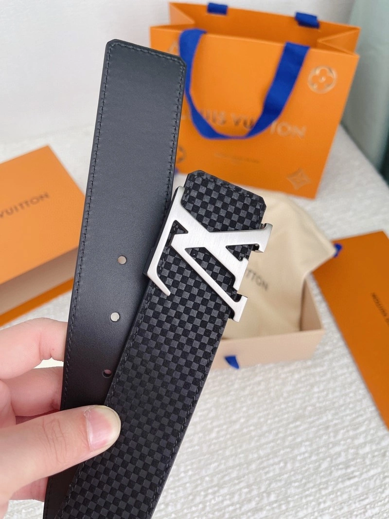 Louis Vuitton Belts TravelReady 300802