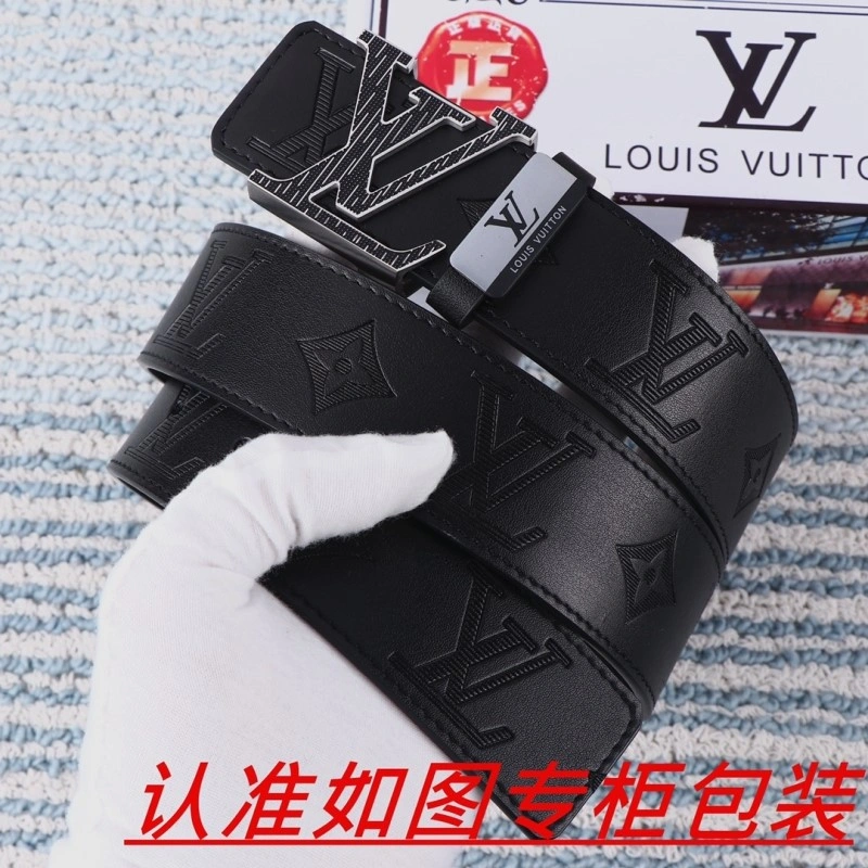 Compact Louis Vuitton Belts 300810