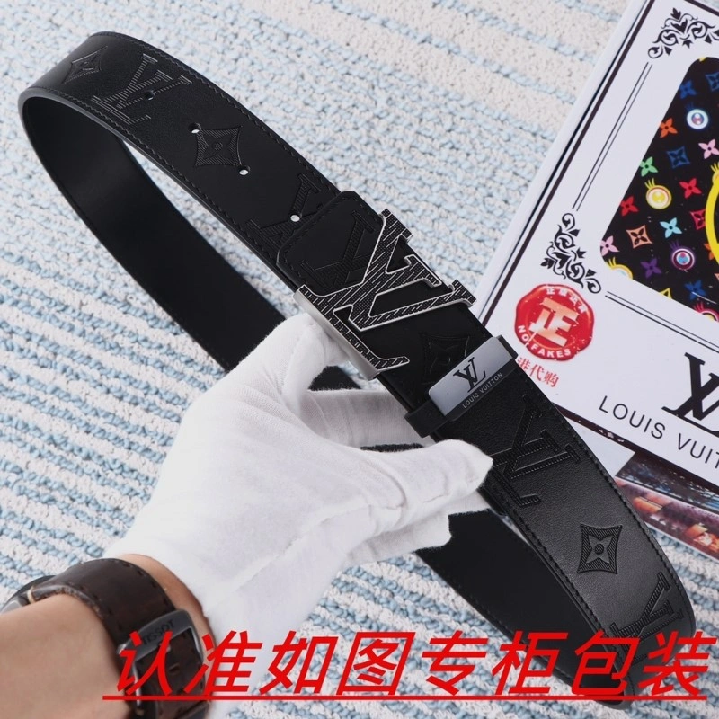 Compact Louis Vuitton Belts 300810