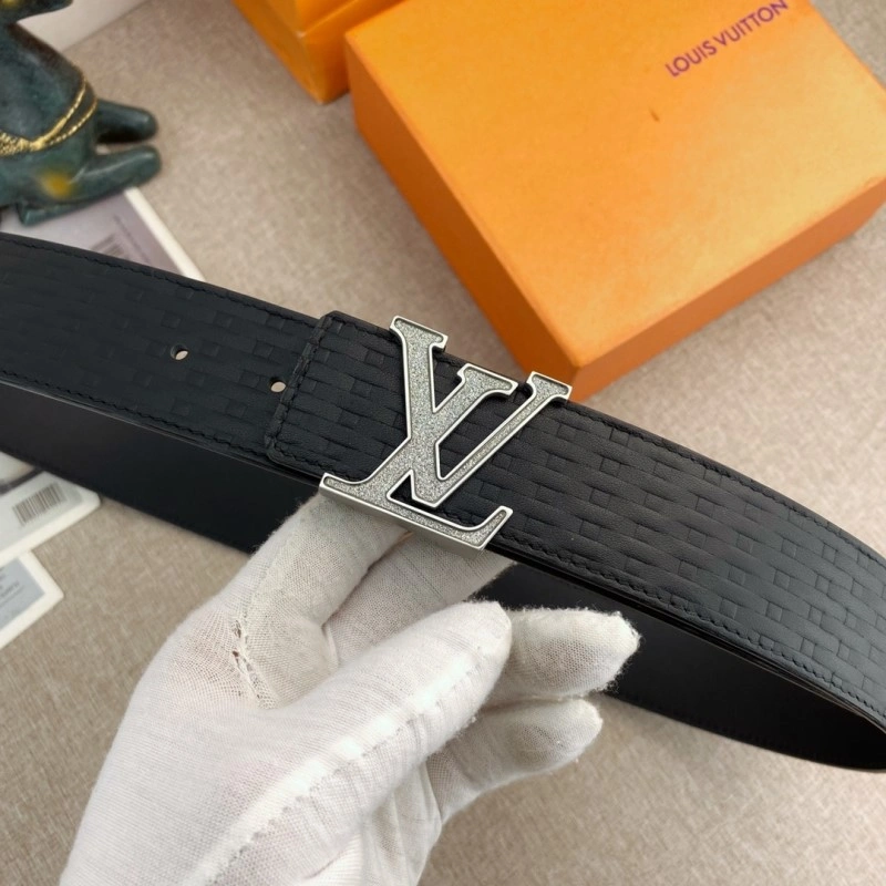 Louis Vuitton Belts WrinkleFree 300812
