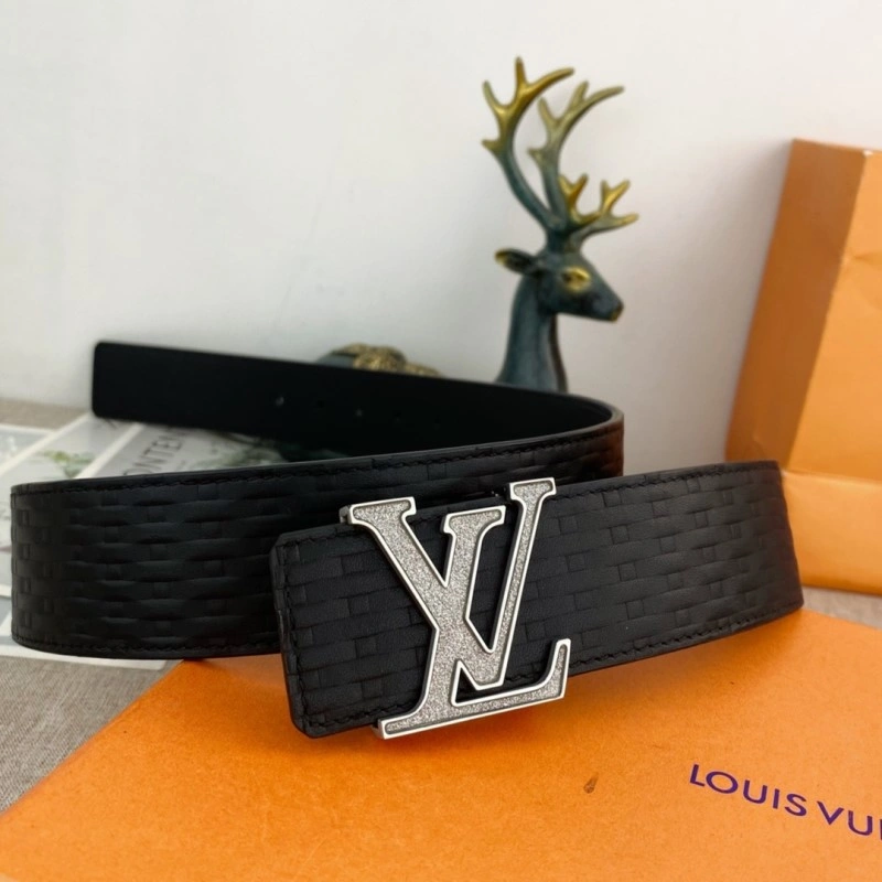 Louis Vuitton Belts WrinkleFree 300812