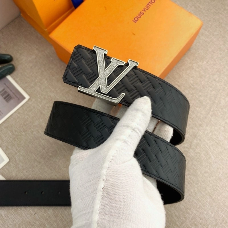 Louis Vuitton Belts ZeroBulk 300792
