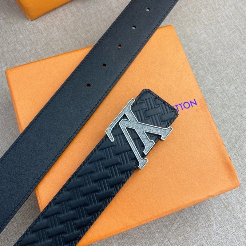 Louis Vuitton Belts ZeroBulk 300792