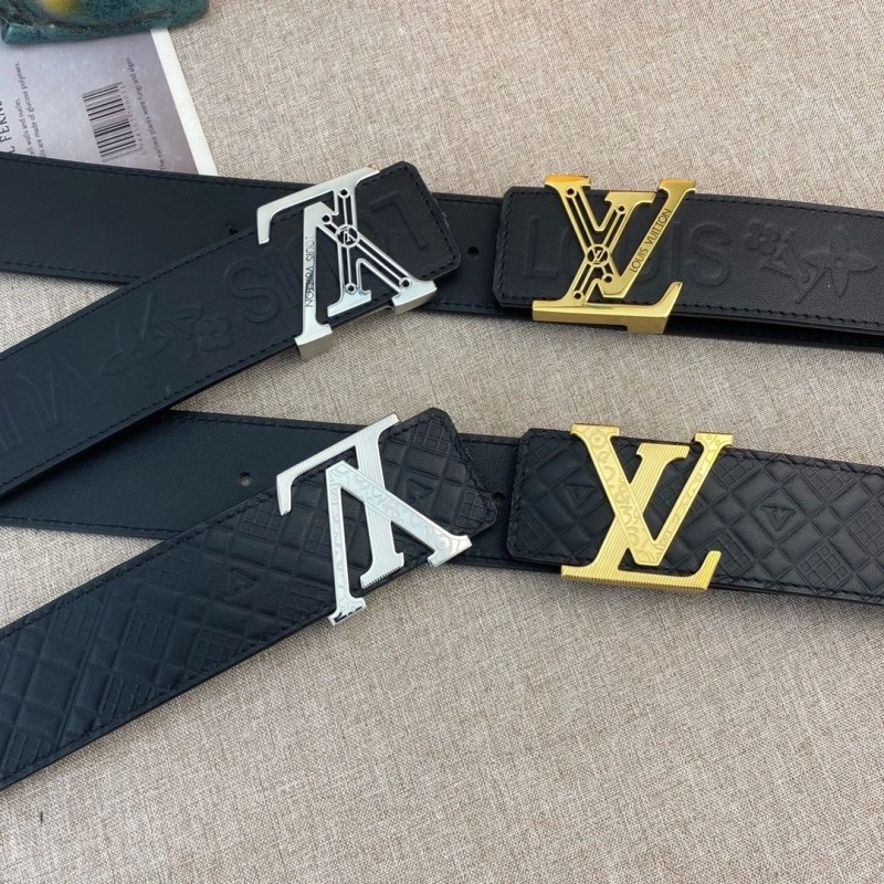 Lightweight Louis Vuitton Belts 300805