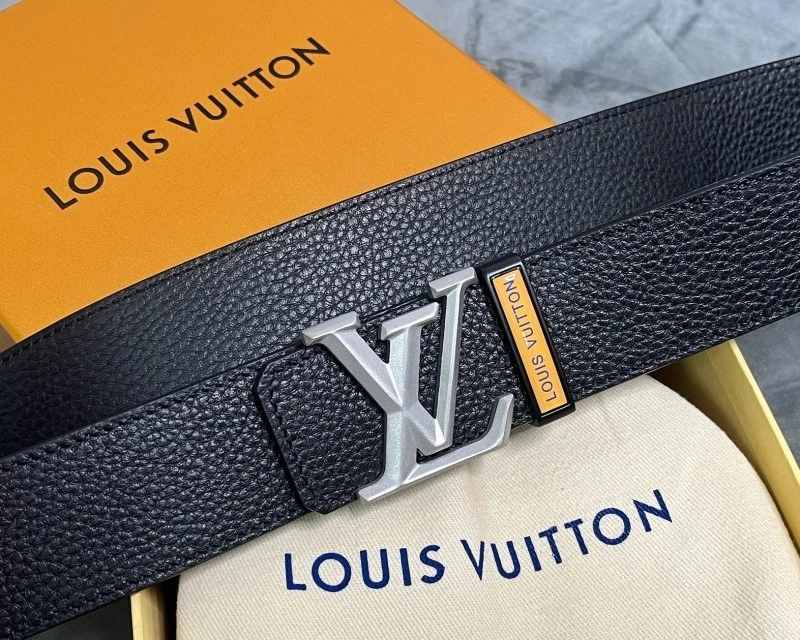 Louis Vuitton Belts OnTrend 300788