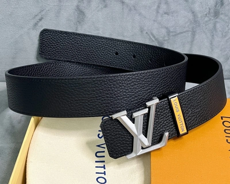 Louis Vuitton Belts OnTrend 300788