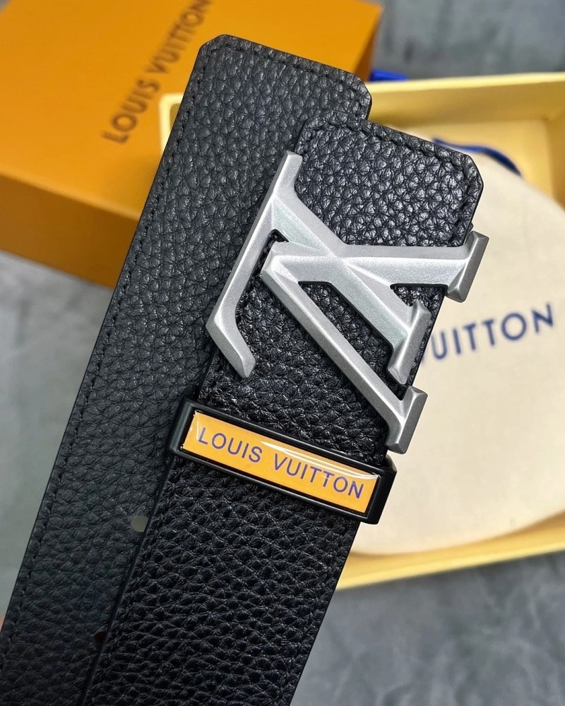 Louis Vuitton Belts OnTrend 300788
