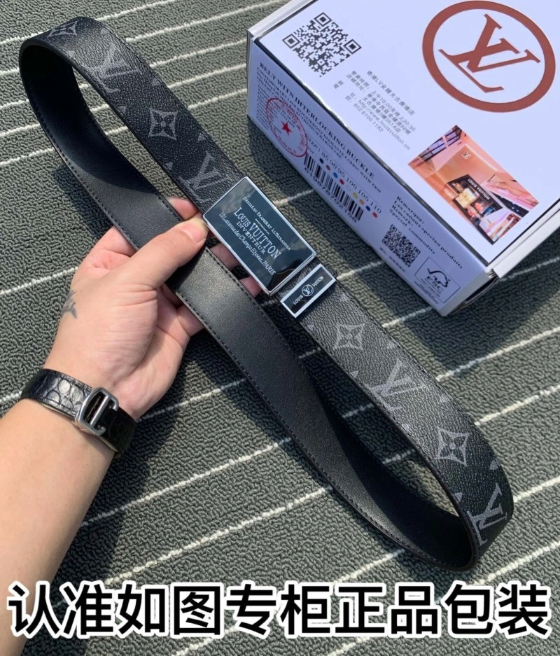 Louis Vuitton Belts Practical 300784