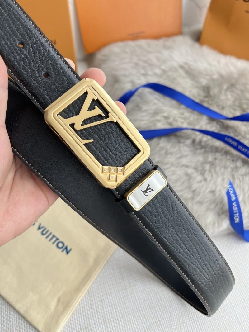 NewStyle Louis Vuitton Belts 300778