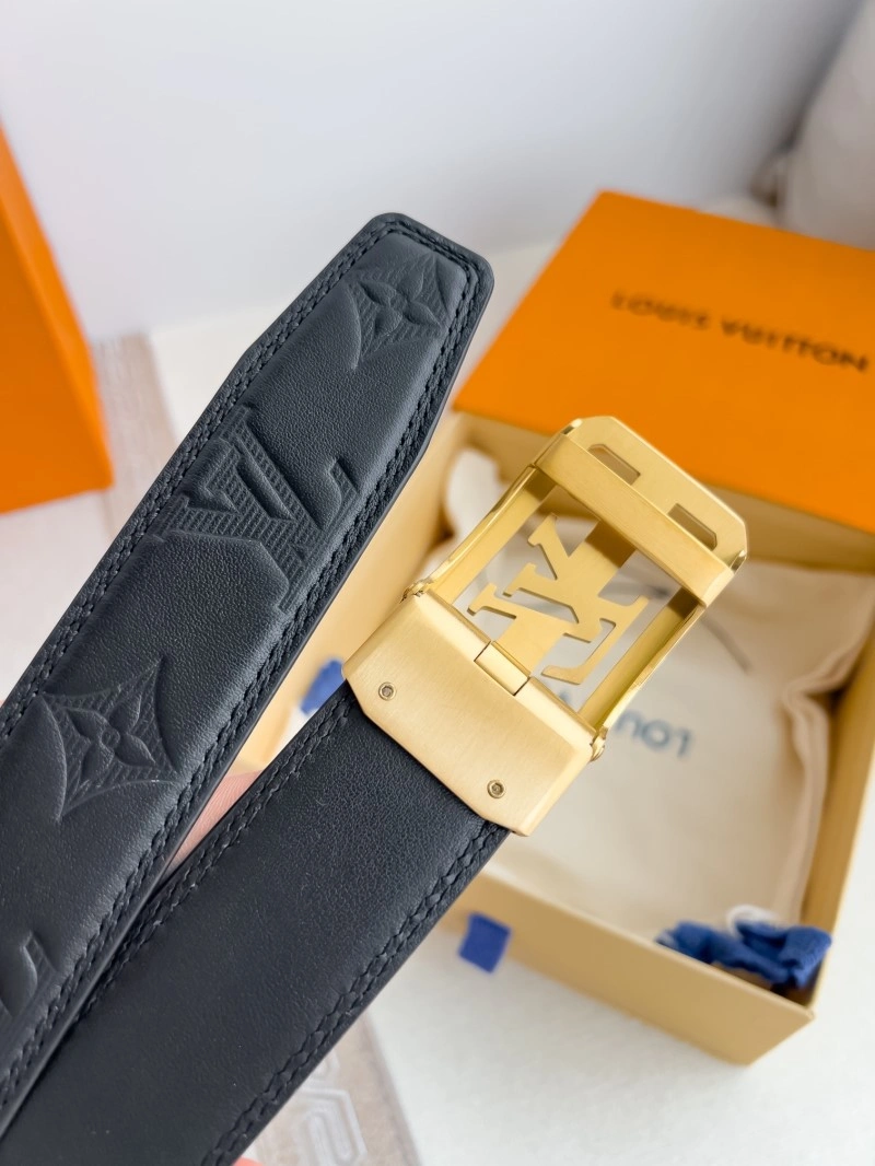 Louis Vuitton Belts Youthful 300747