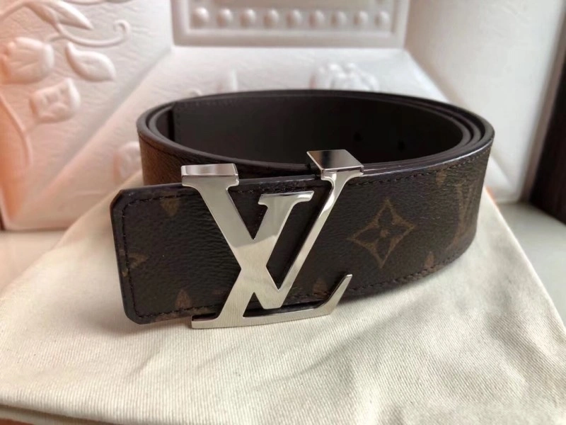 Sustainable Louis Vuitton Belts 300756