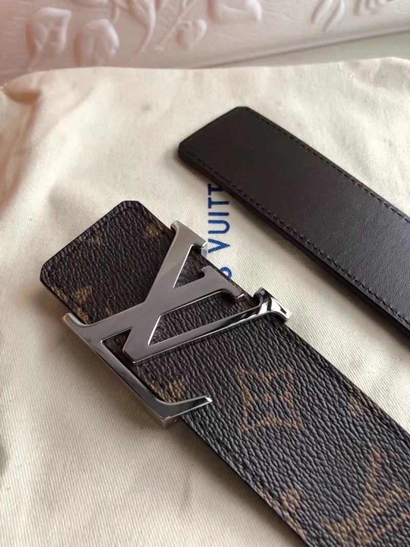 Sustainable Louis Vuitton Belts 300756