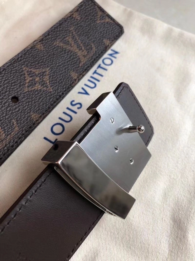 Sustainable Louis Vuitton Belts 300756