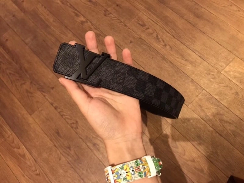 Comfortable Louis Vuitton Belts 300745