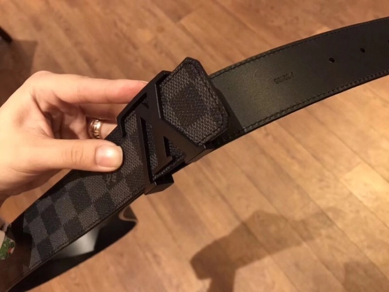 Comfortable Louis Vuitton Belts 300745