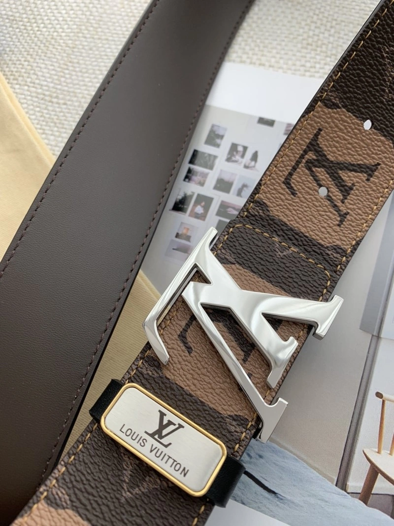 Bold Louis Vuitton Belts 300734