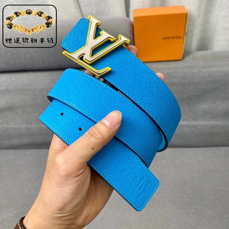 Minimalist Louis Vuitton Belts 300725