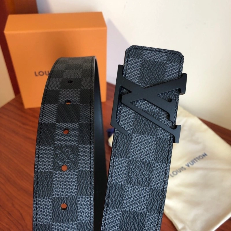 Louis Vuitton Belts Trendy 300709