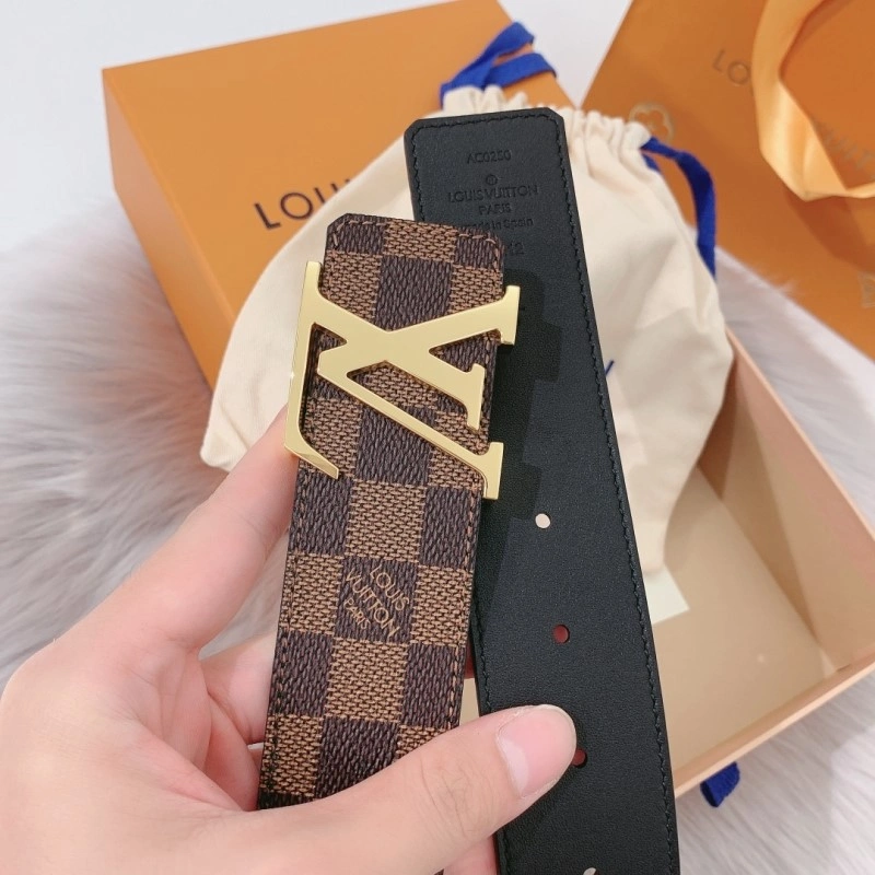 Neat Louis Vuitton Belts 300738