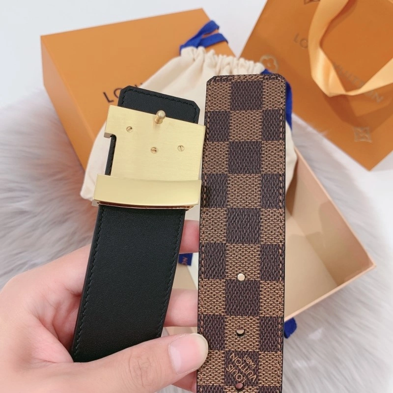 Neat Louis Vuitton Belts 300738