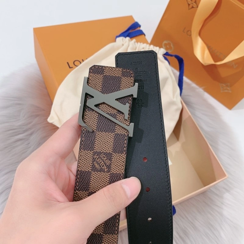 Louis Vuitton Belts Attractive 300743