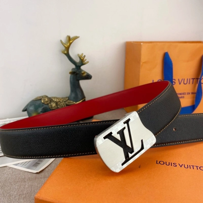 Lightweight Louis Vuitton Belts 300705