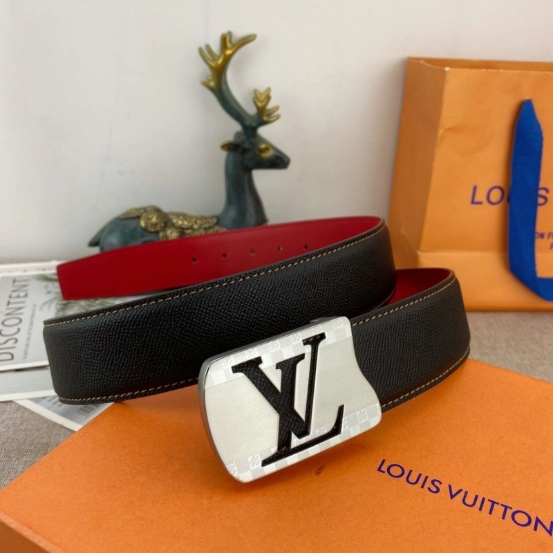 Lightweight Louis Vuitton Belts 300705