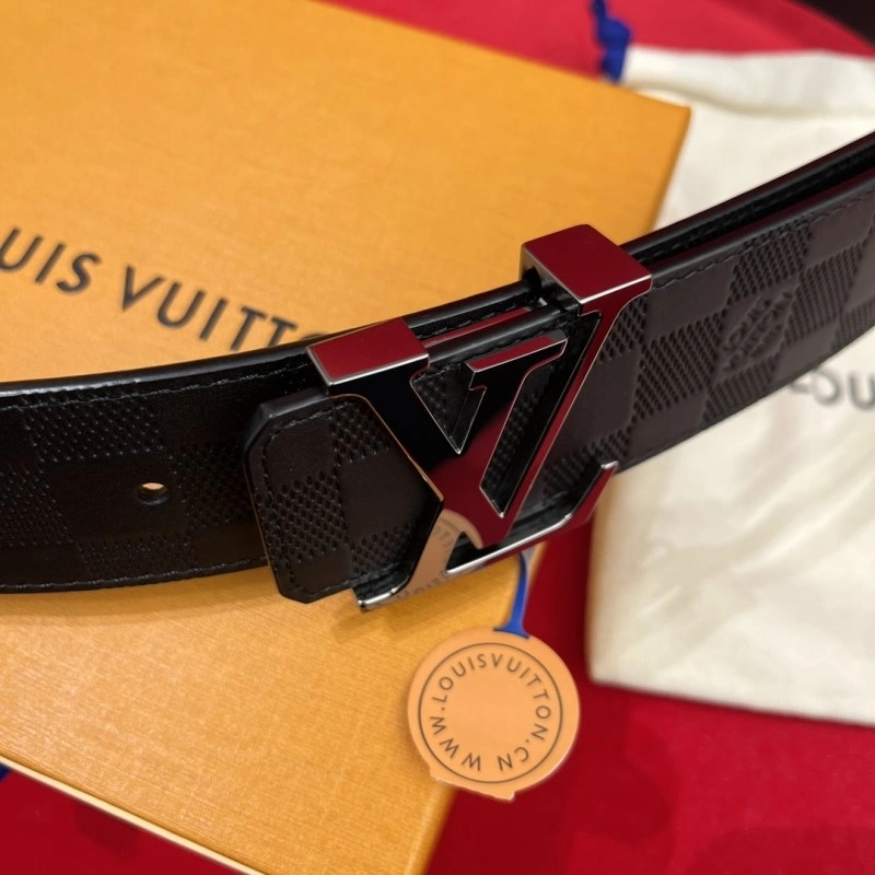 MultiPurpose Louis Vuitton Belts 300697