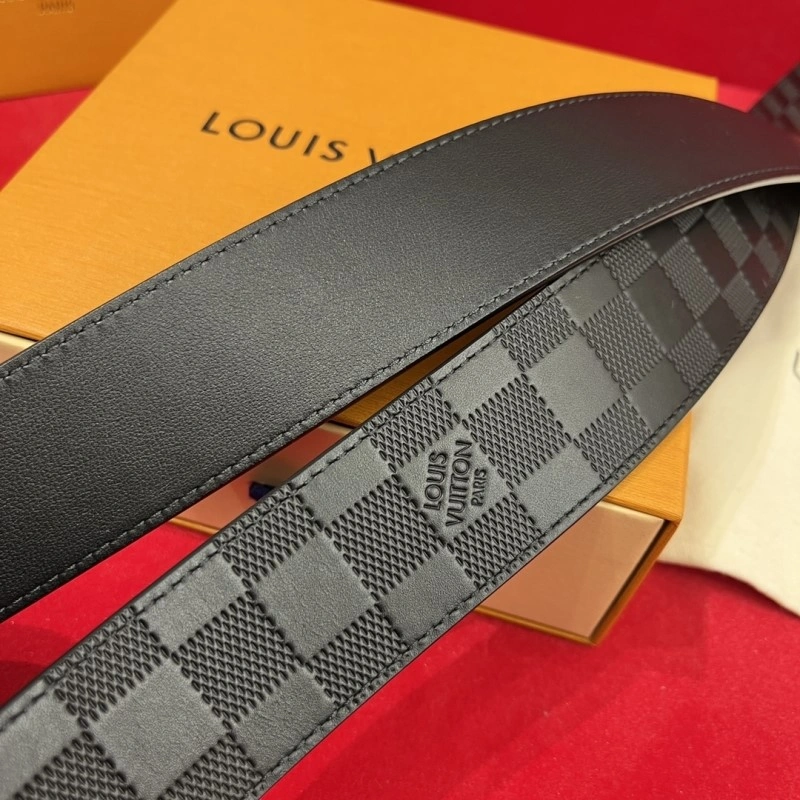 Cozy Louis Vuitton Belts 300674