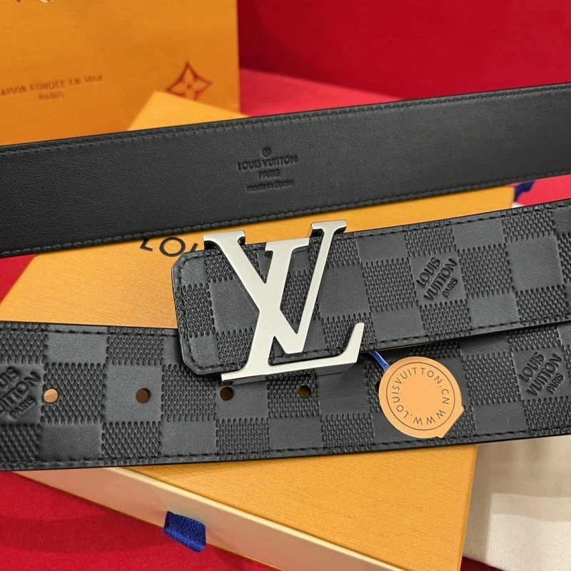 Cozy Louis Vuitton Belts 300674